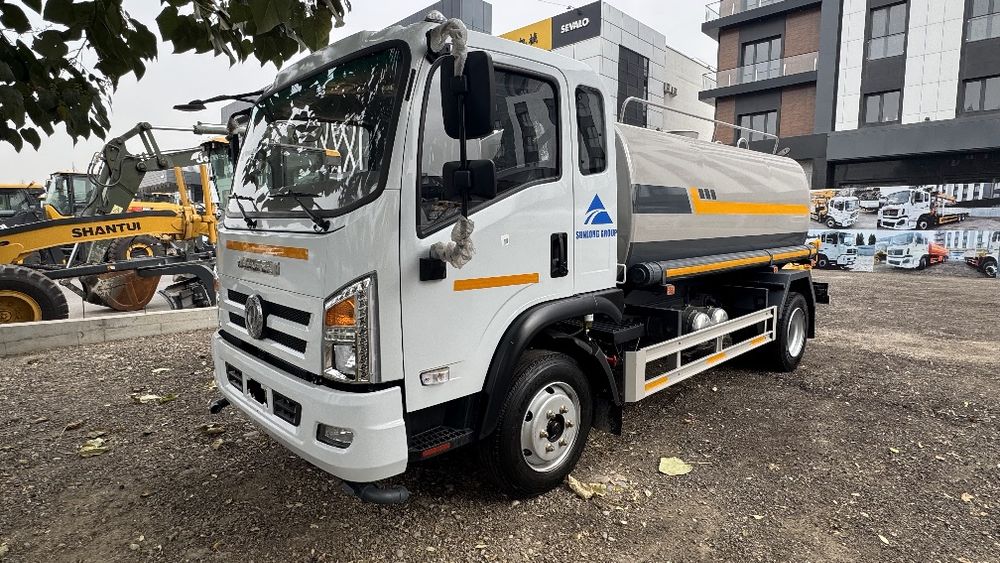 Комфорт Водавоз 8тон(поливомоечная автомобил)