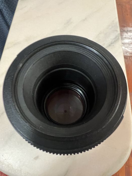 Tamron SP AF 90mm f/2.8 Di Macro