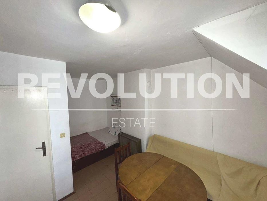 Дава се под наем Двустаен апартамент в Варна, Лятно кино Тракия - 70 кв.м за 300 € - Снимка #3