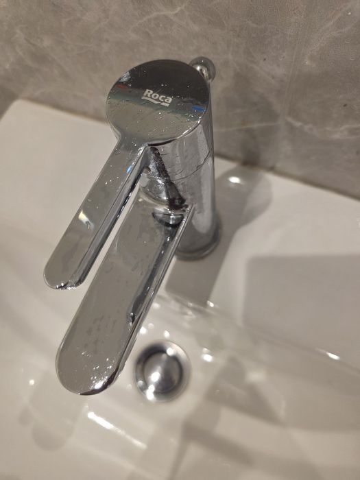 Мивка"GROHE" + Смесител "ROCA