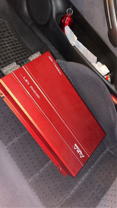 Vand amplificator auto Aura Fireball aproape nou