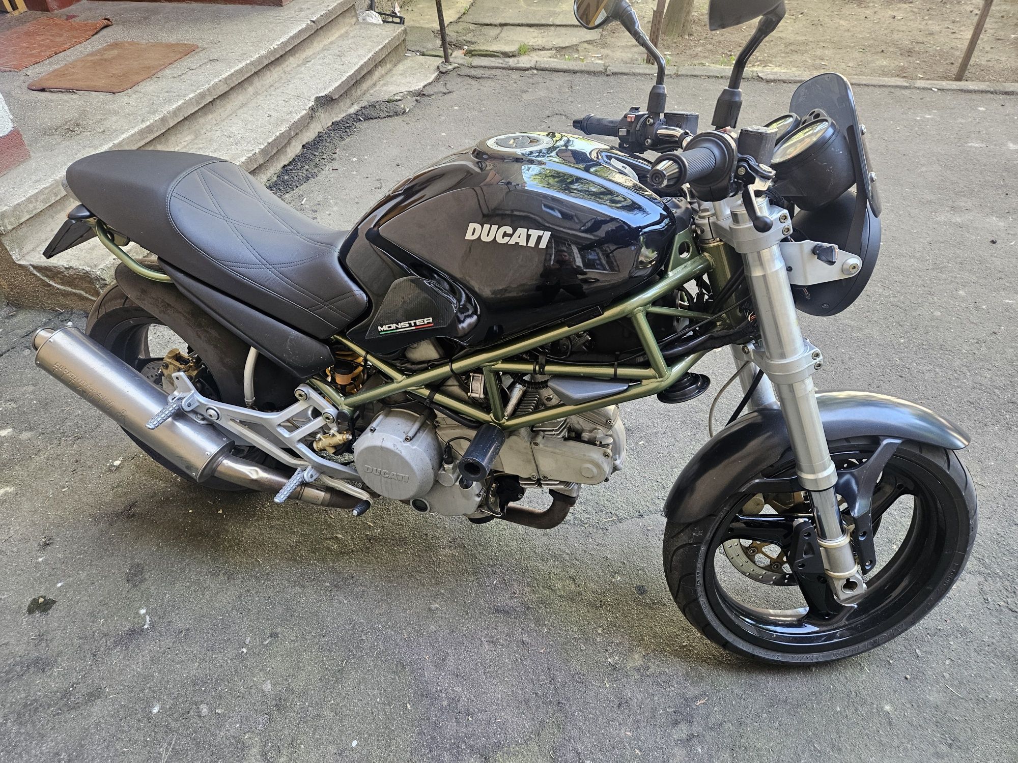 Ducati Monster 600 2001 A2
