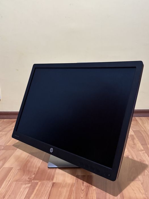 HP EliteDisplay E232 – 23” Full HD монитор