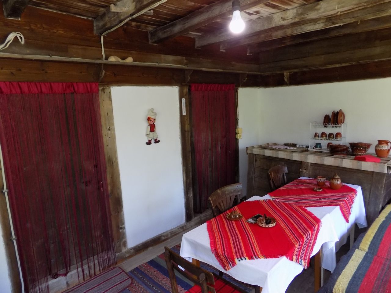 Продава се Къща в с. Вълчовци, Област Велико Търново - 140 кв.м за 715 €/кв.м - Снимка #11