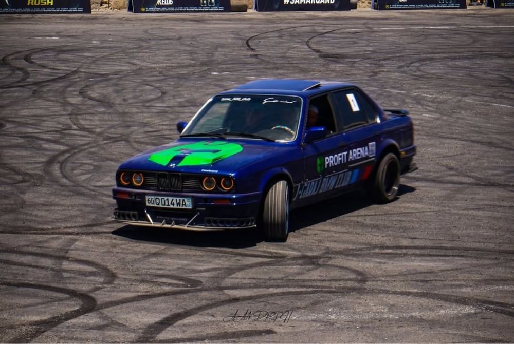 BMW E30 drift style
