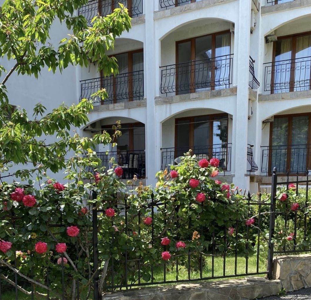 Продава се Двустаен апартамент в Свети Влас - 63 кв.м за 1330 €/кв.м - Снимка #9