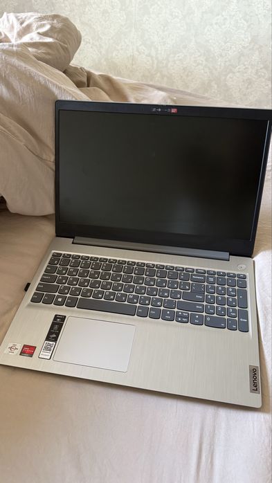Ноутбук Lenovo новый