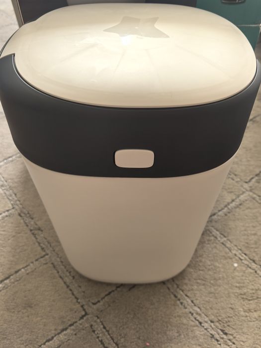 Кош за пелени tommee tippee
