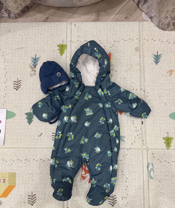 Зимний комбинезон