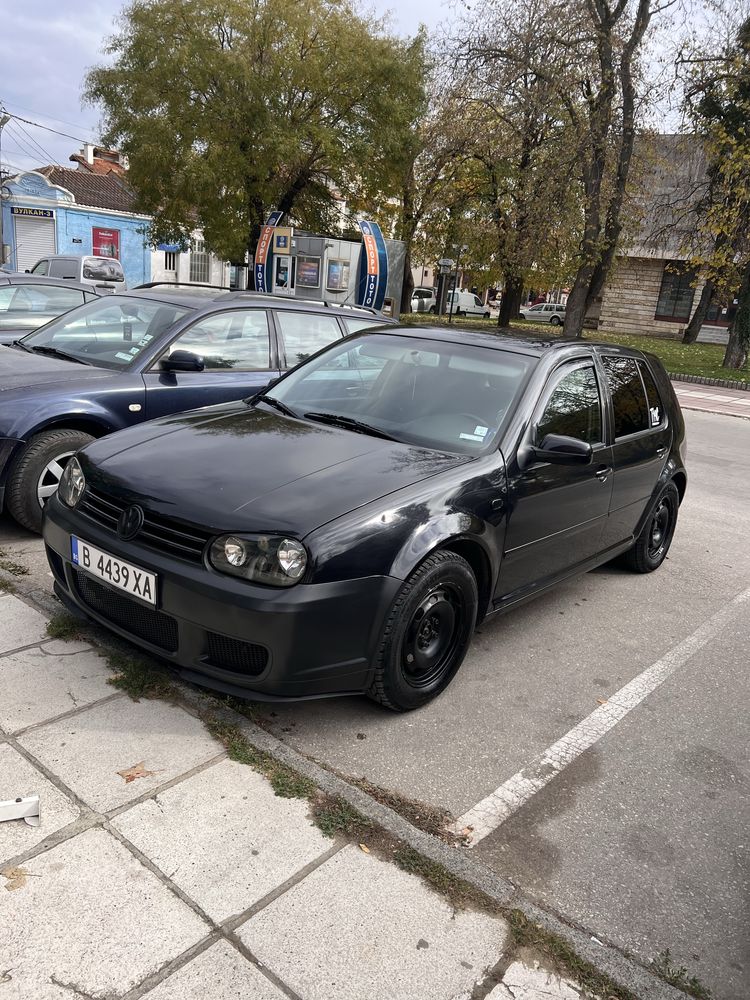 Продава се Golf 4