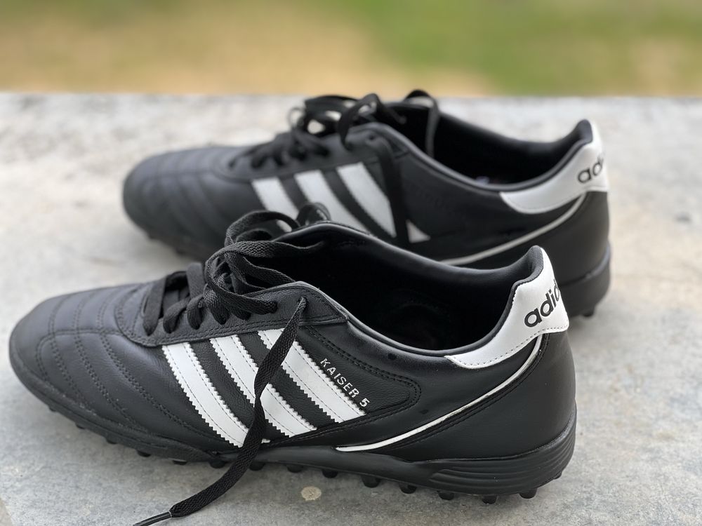 Pantofi Adidas Kaiser 5