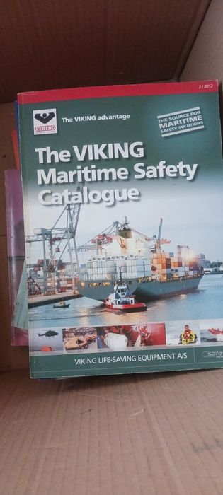 Корабна/морска литература