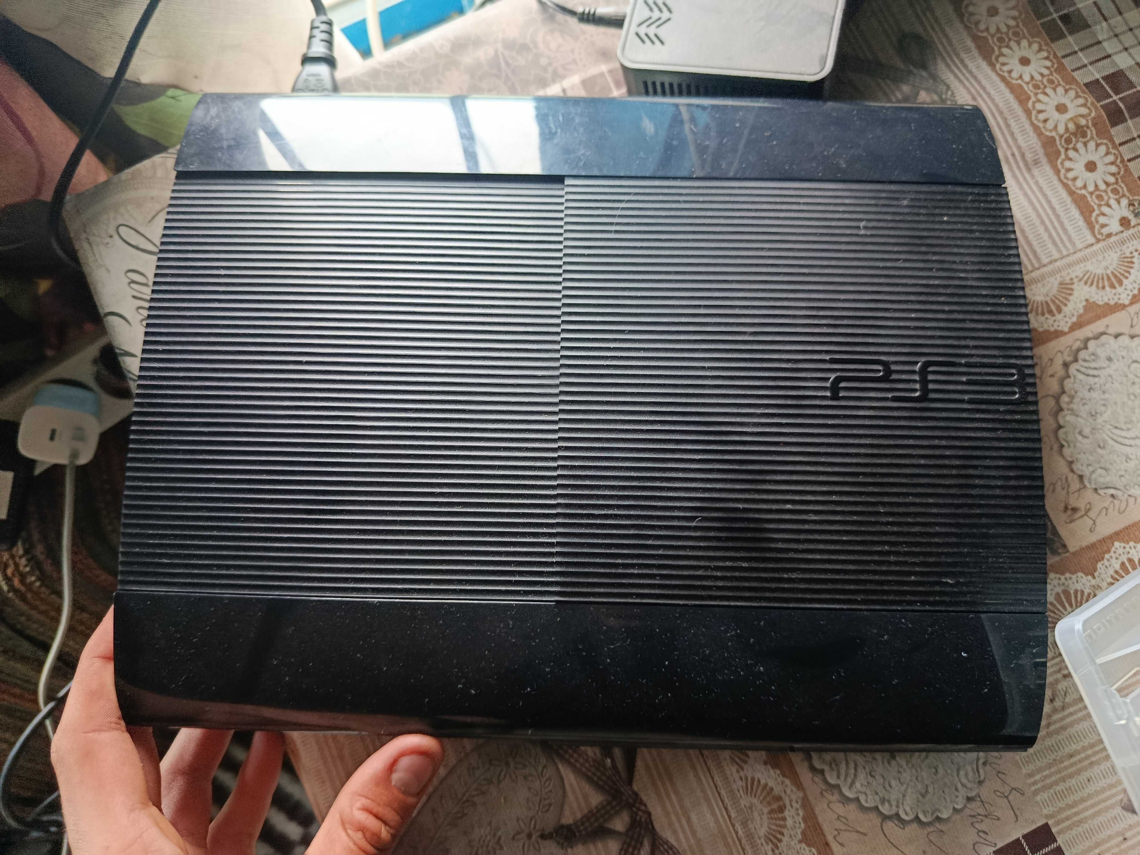 Ps3 със 2 игри и още неща