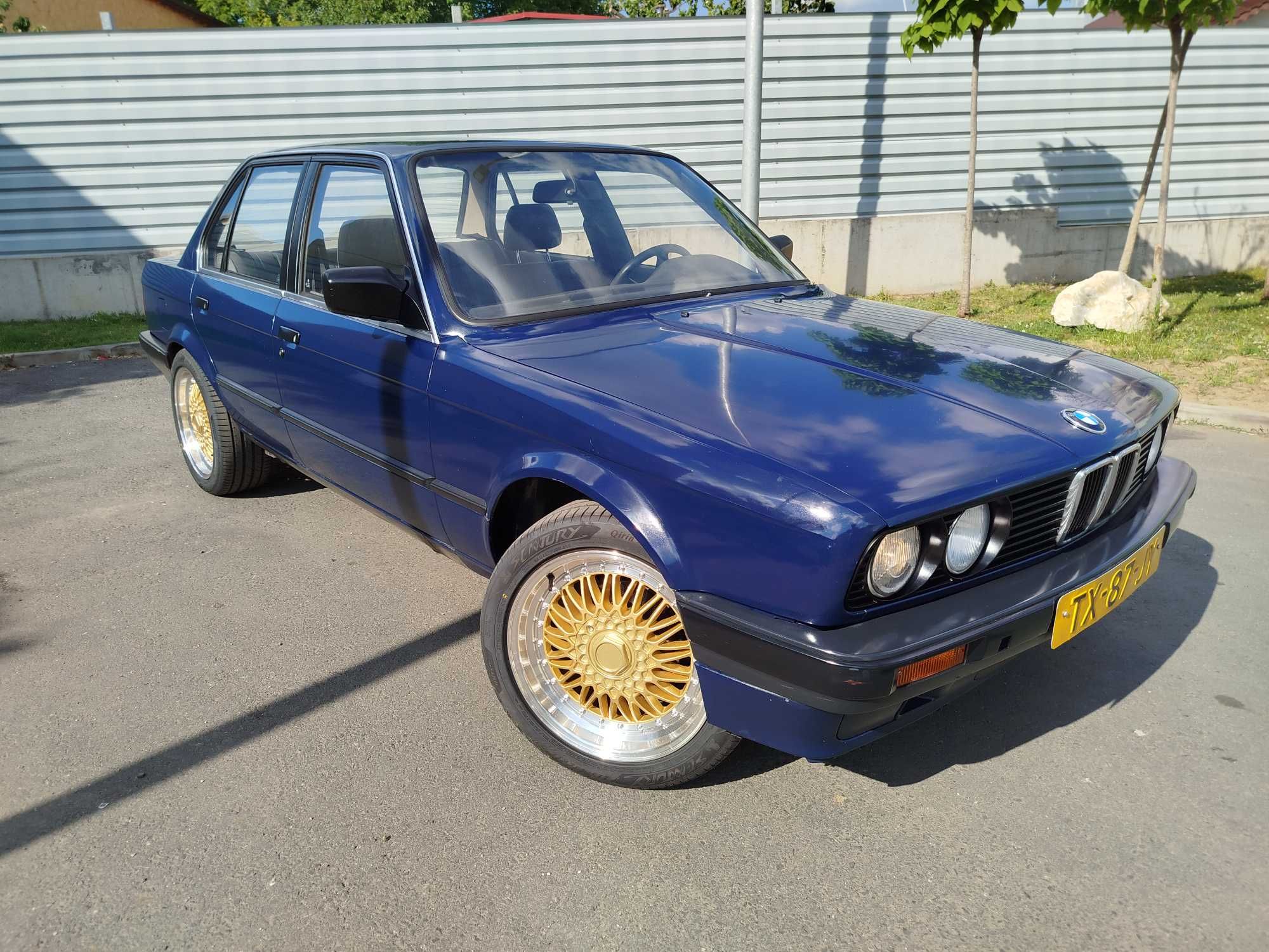 BMW Seria 3 E30 din 1988 URSULET Impecabil