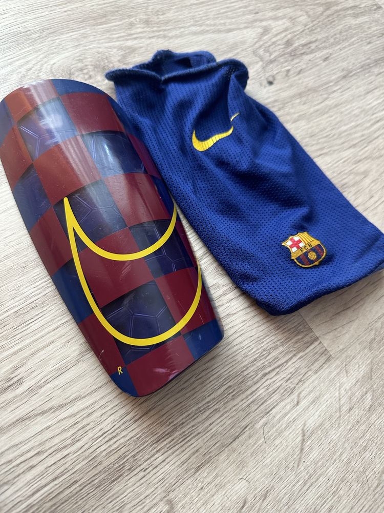 Aparatori fotbal profesionale Nike Barcelona