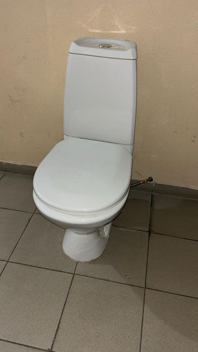 Туалет бу. Продам не допого