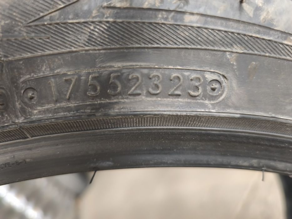 Зимни гуми 285/45/22 114H Toyo Observe DSI-6 LS Като нови!