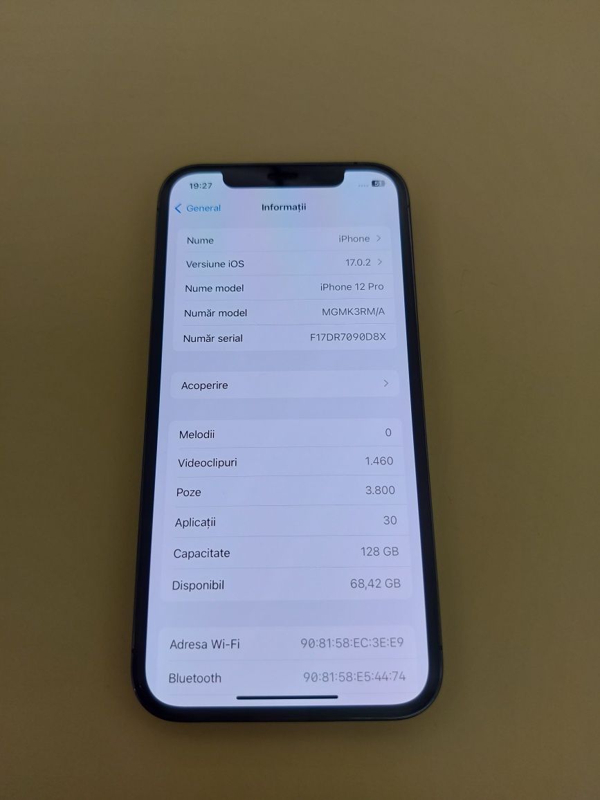 Vând iphone 12 PRO