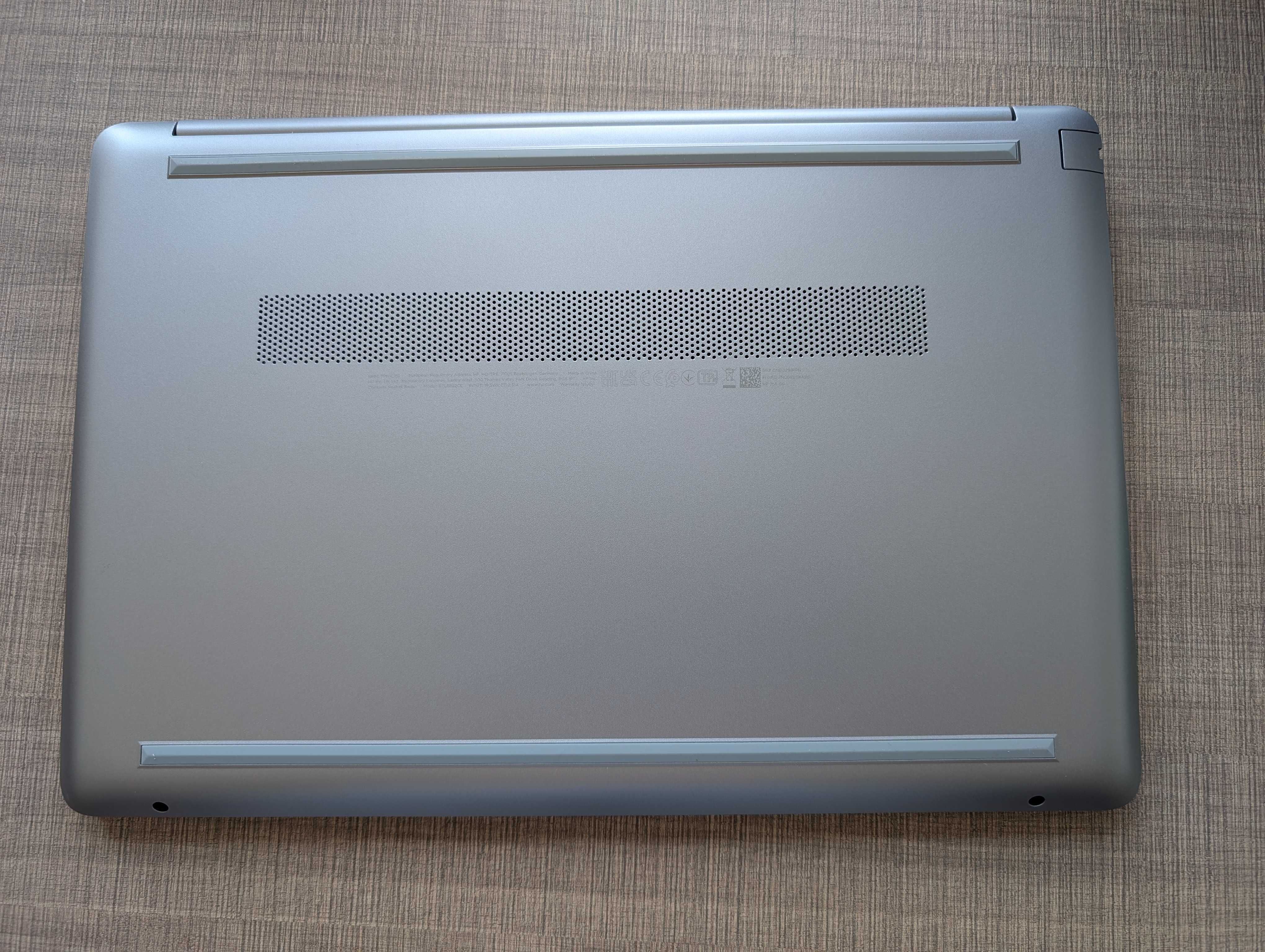 Лаптоп HP 255 G9