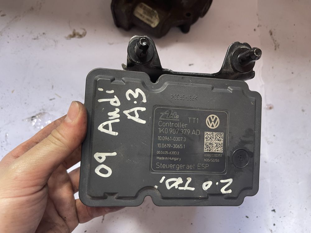 ABS помпа Volkswagen 1K0 614 517 BD, Audi A3 2.0 TDI 2009