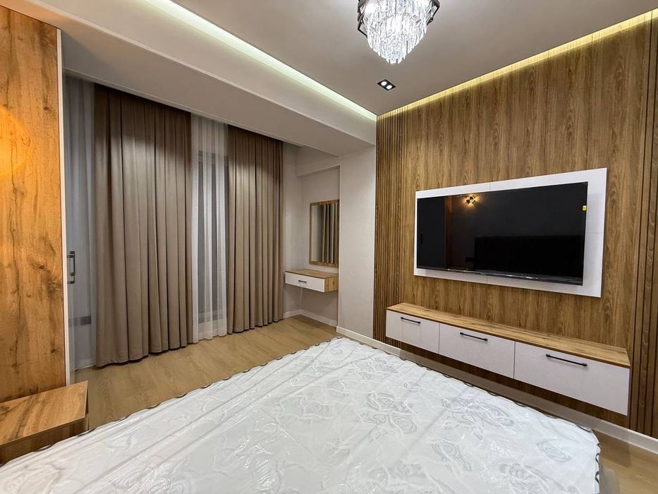 Махтумкули ЖК-Пойтахт Резиденс
2/7/9 Евро ремонт+ Мебель и техника