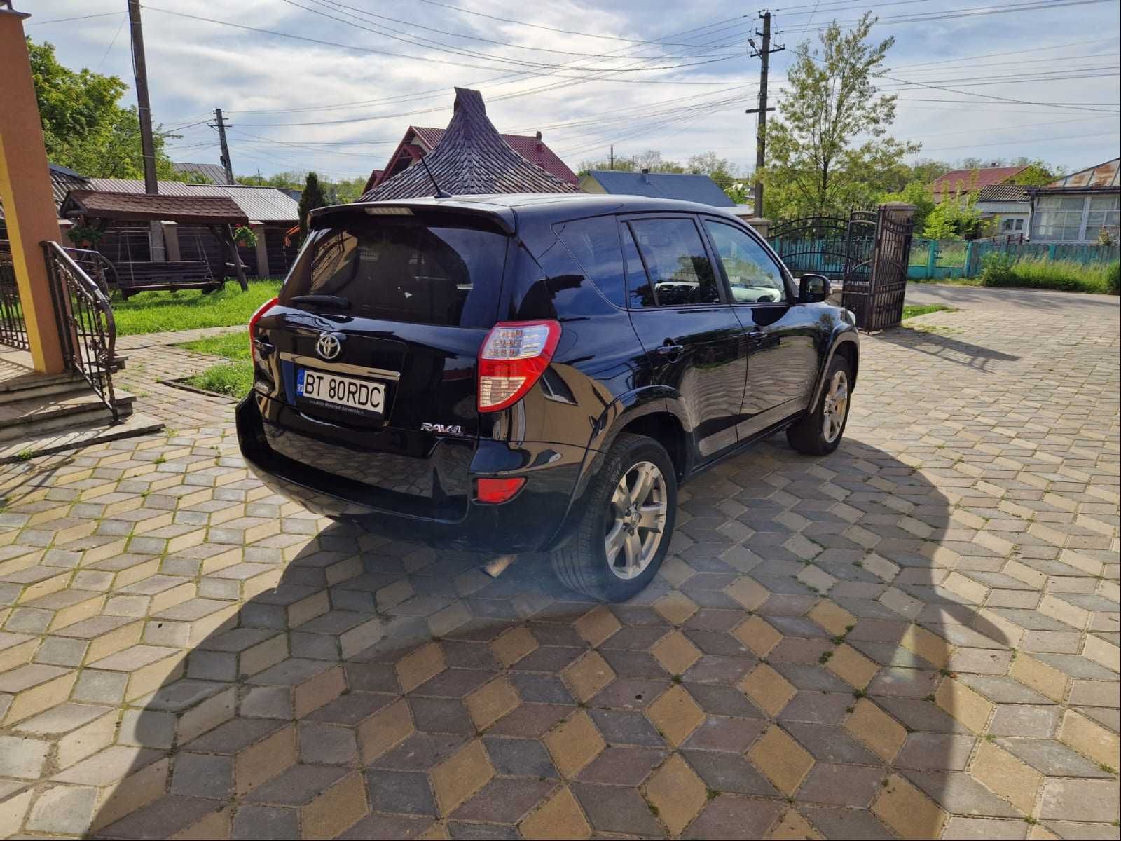 Vand Toyota RAV 4