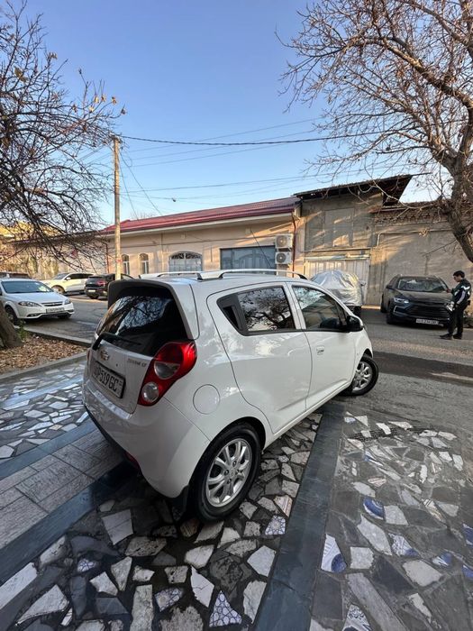 Spark 2022 avtomat Srochno sotaman