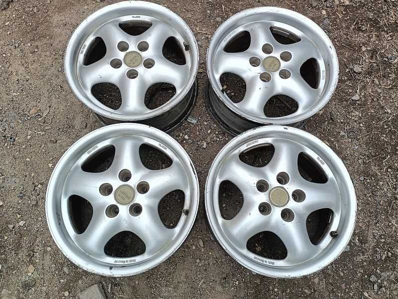 Продам оригинальные легкосплавные диски