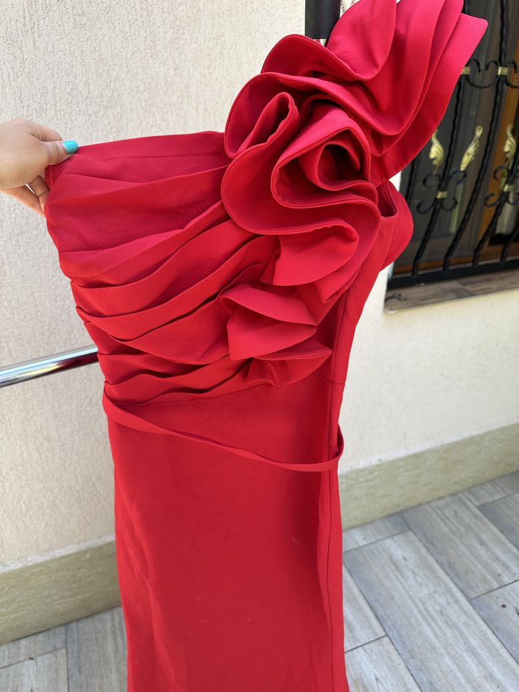 Rochie de seara roșie