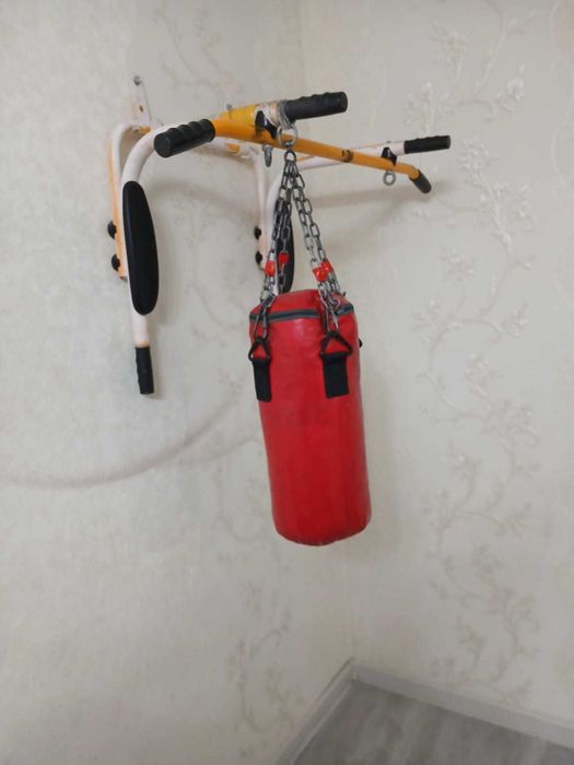 Продам турник с грушей тяжелой