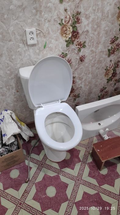 Продам Унитаз б/у