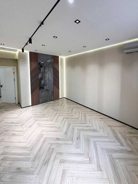 Срочно Дубовая 3/1/6 72м2 Новый ремонт. Кирпичный дом Тихий двор