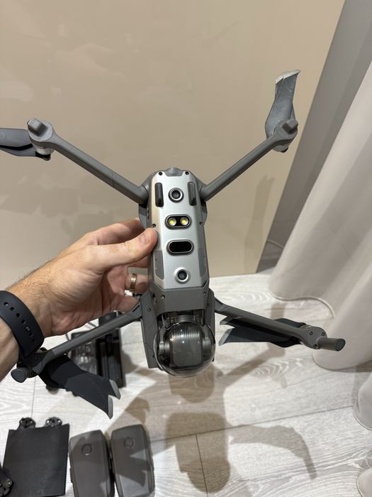 Drona Mavic Pro 2 fly more combo + geanta