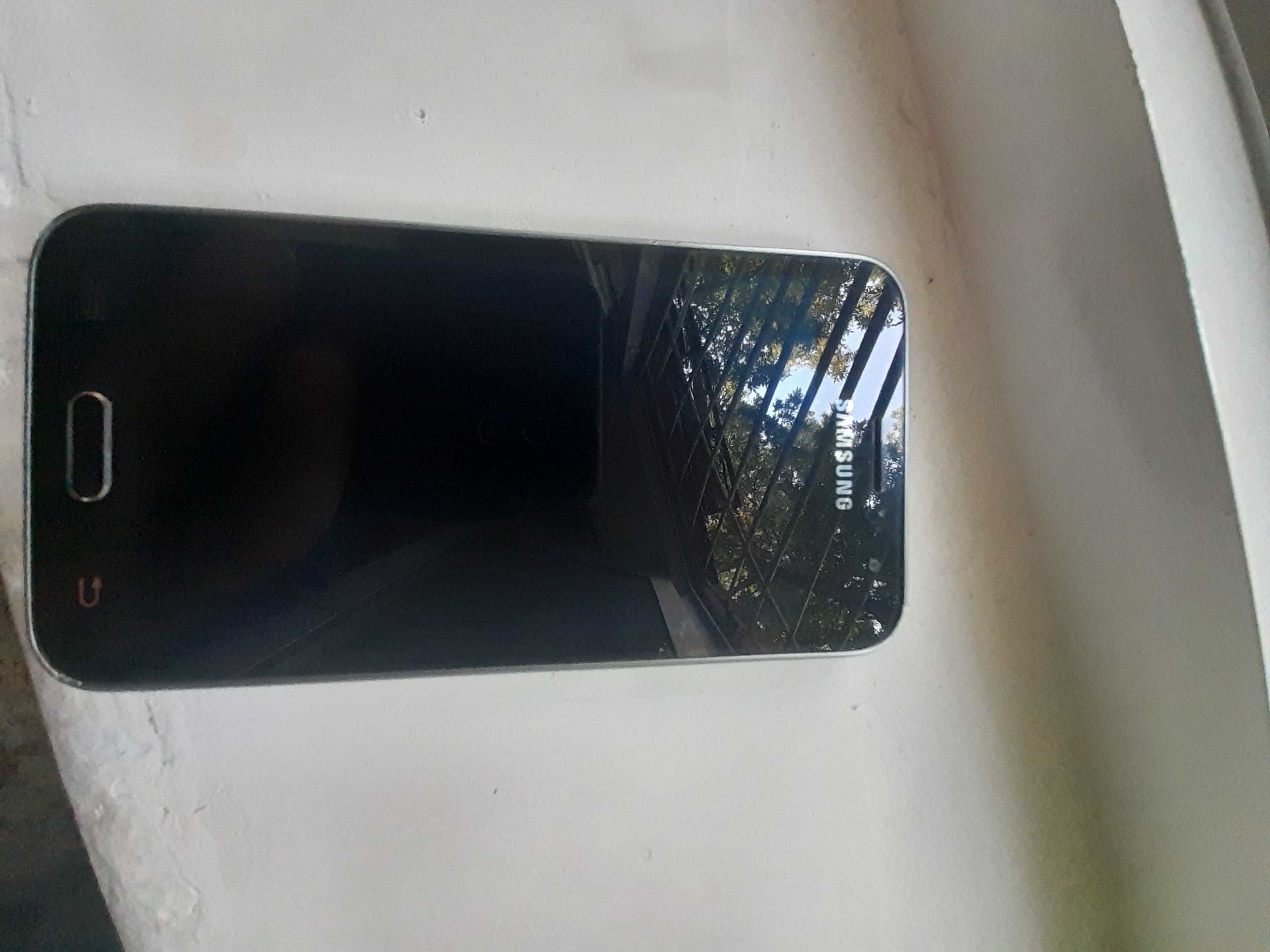 Samsung J1 6     Sotiladi