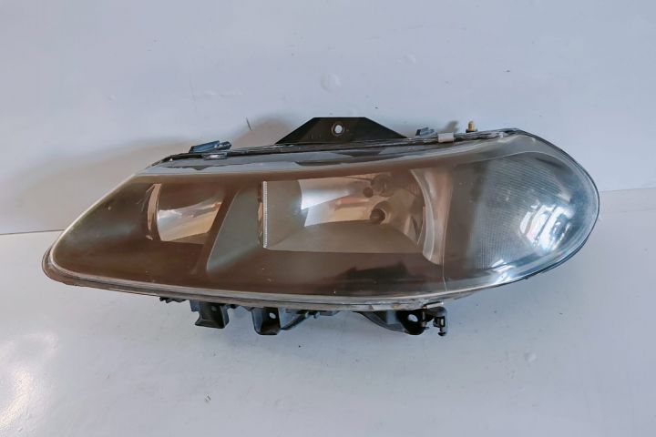 Far Stanga 149419001 Renault Laguna prima generatie (facelift)