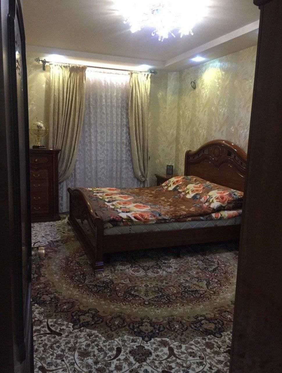 (К129335) Продается 3-х комнатная квартира в Мирабадском районе.