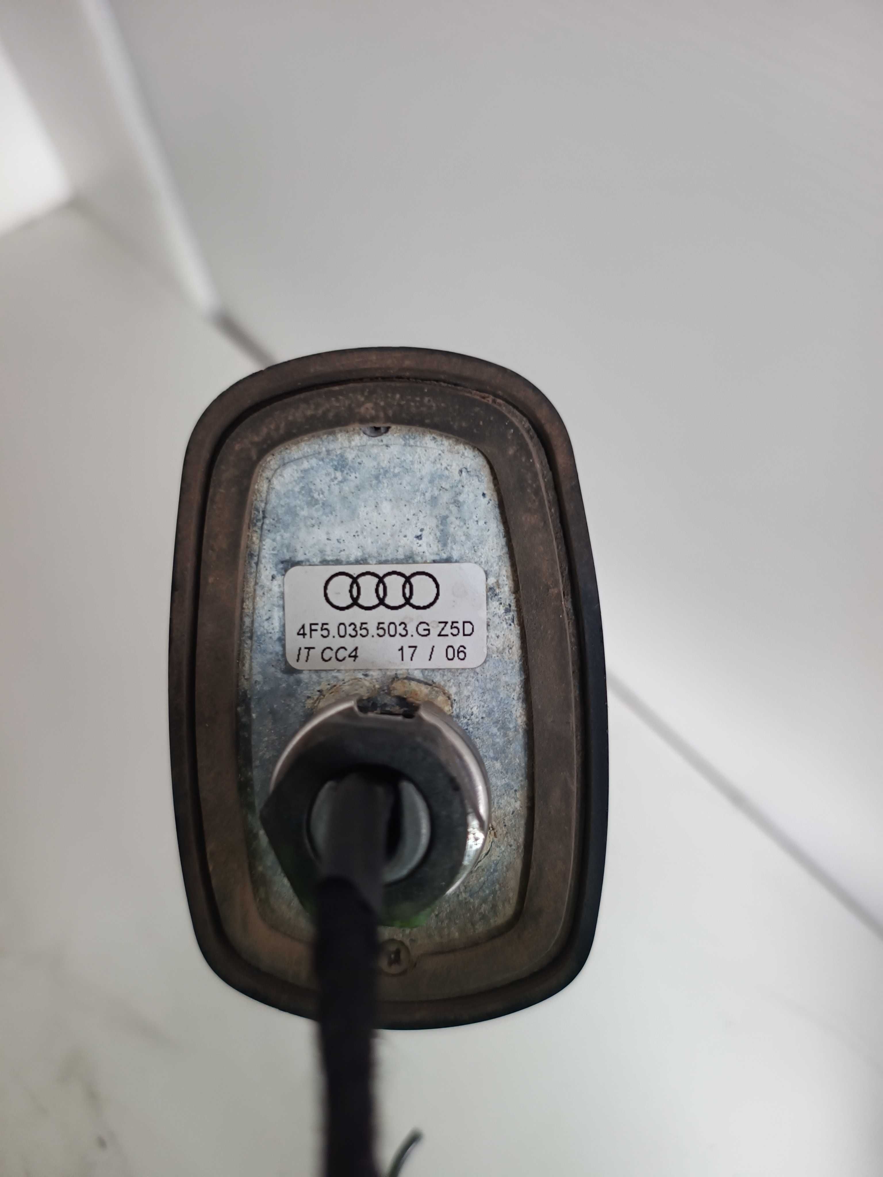 Antena Radio GPS Navigatie Audi Cod 4F5035503G