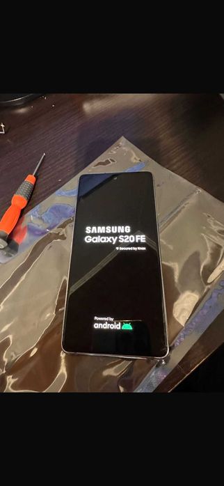 Reparații Laptopuri, Telefoane, PC, Console & Stații Audio