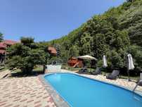 Vand casa de vacanta cu piscina si vibromasaj
