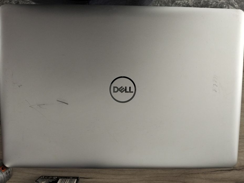 Laptop Dell inspirion 17 5770