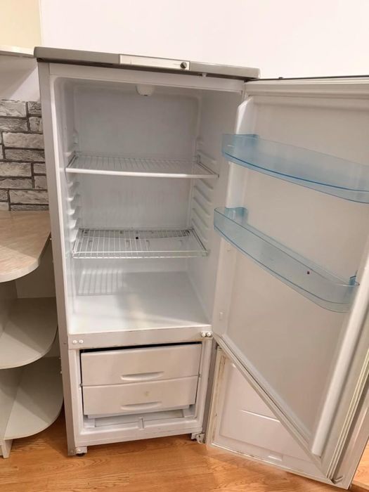 Холодильник Бирюса работает хорошо