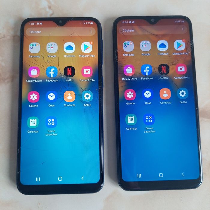 Vând două Samsung Galaxy A20e pe albastru și negru, sparte /poze reale