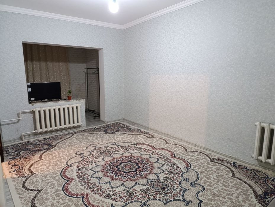 Продаётся квартира 1 переделанная в 2 комнатную.