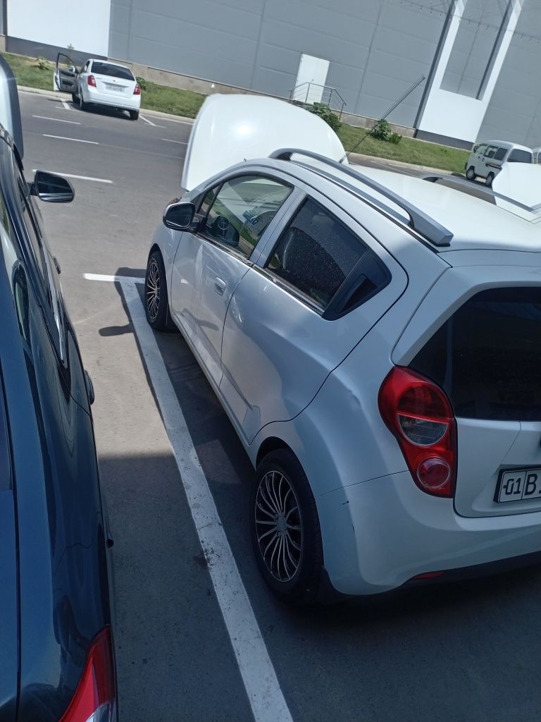 Спарк 2019 Автомат