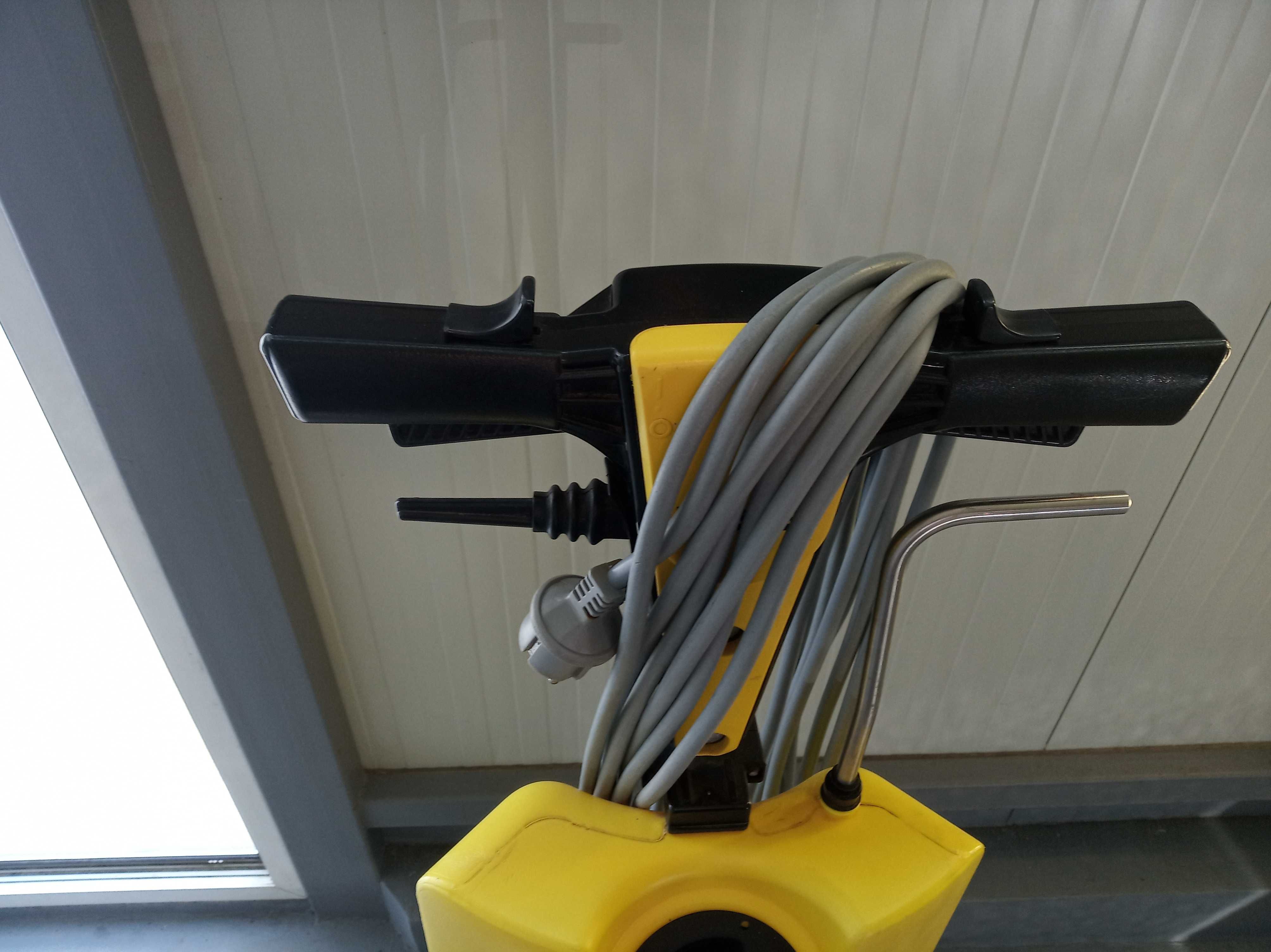 Едно дискова машина Karcher BDS33/190 C