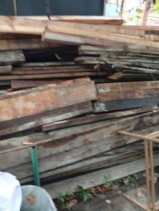 Продается дрова и кресло