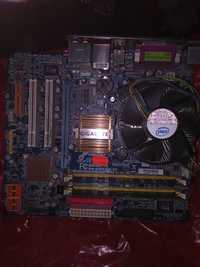 Placa de baza cu procesor și memorii Gigabit