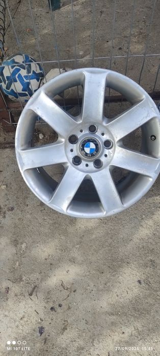 Vând jante BMW pe 17