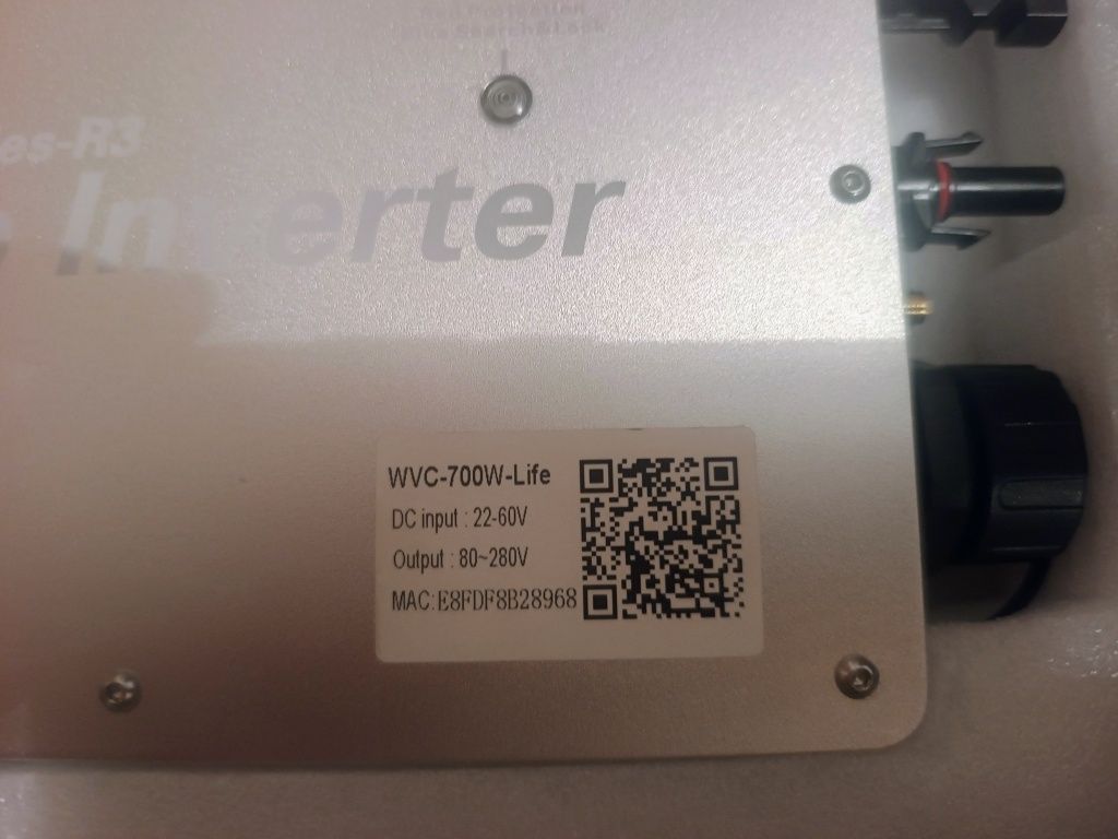Vând microinvertor solar 700W conectare WIFI