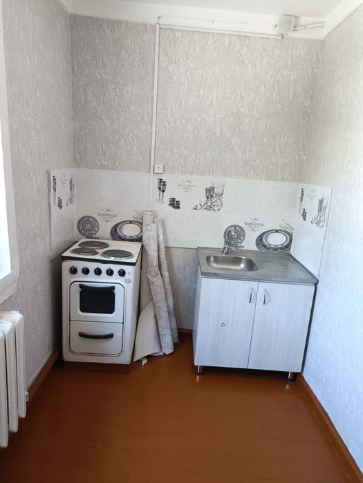 Сергели Спутнике. 3 х ком квартиру в деревянном доме ремонт. Огород